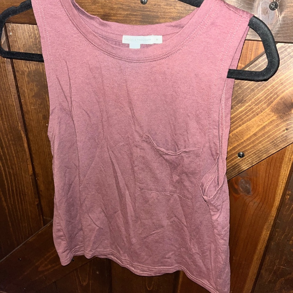 Thread 4 Thoughts Tank - Picture 2 of 4